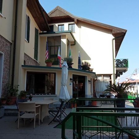 Budget Hotel Vittoria & Ristorante Marzio Εξωτερικό φωτογραφία