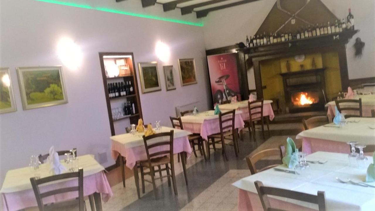 Budget Hotel Vittoria & Ristorante Marzio Εξωτερικό φωτογραφία