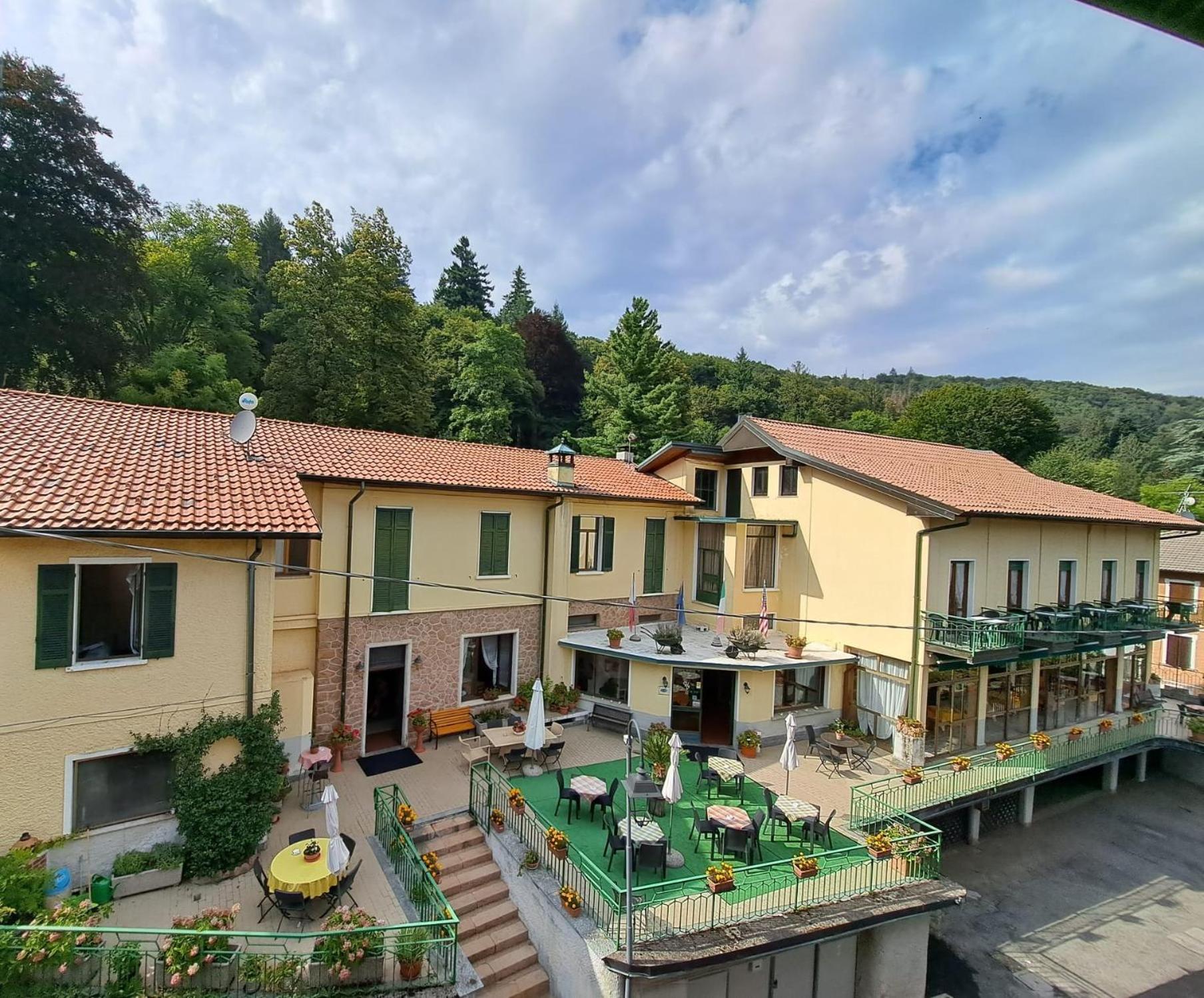 Budget Hotel Vittoria & Ristorante Marzio Εξωτερικό φωτογραφία